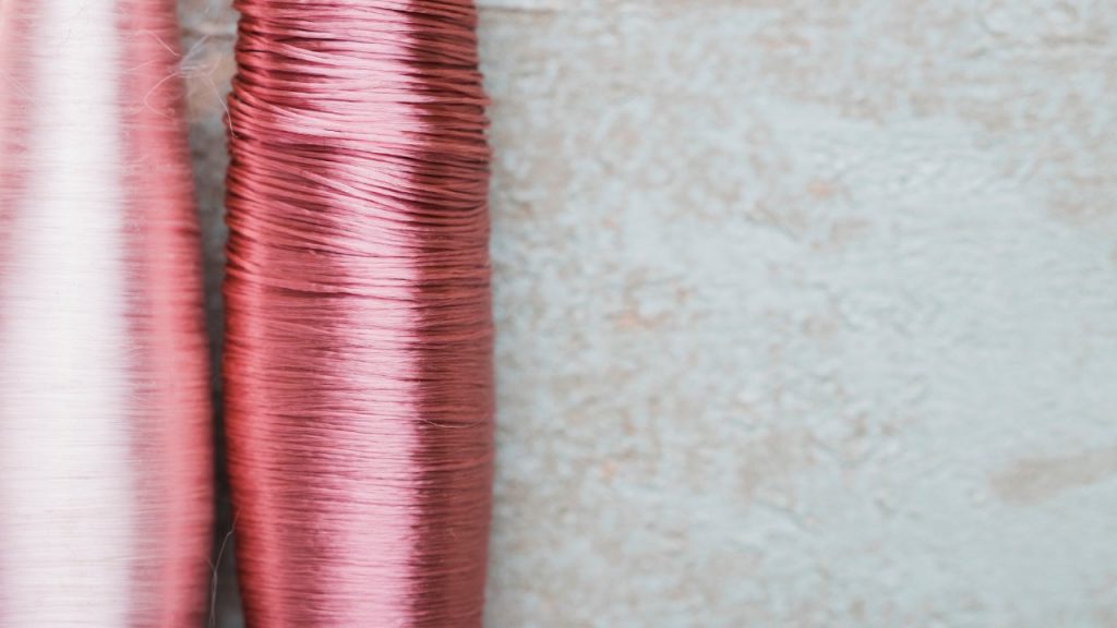 Durable and high-performance monofilament yarn